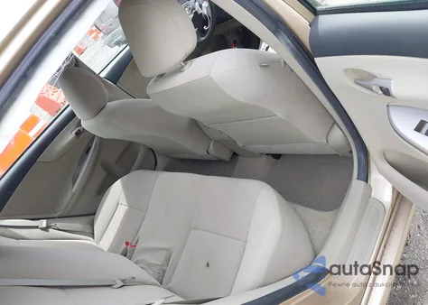 2011 Toyota Corolla Le z USA, uszkodzony, nr VIN JTDBU4EEXB9147935